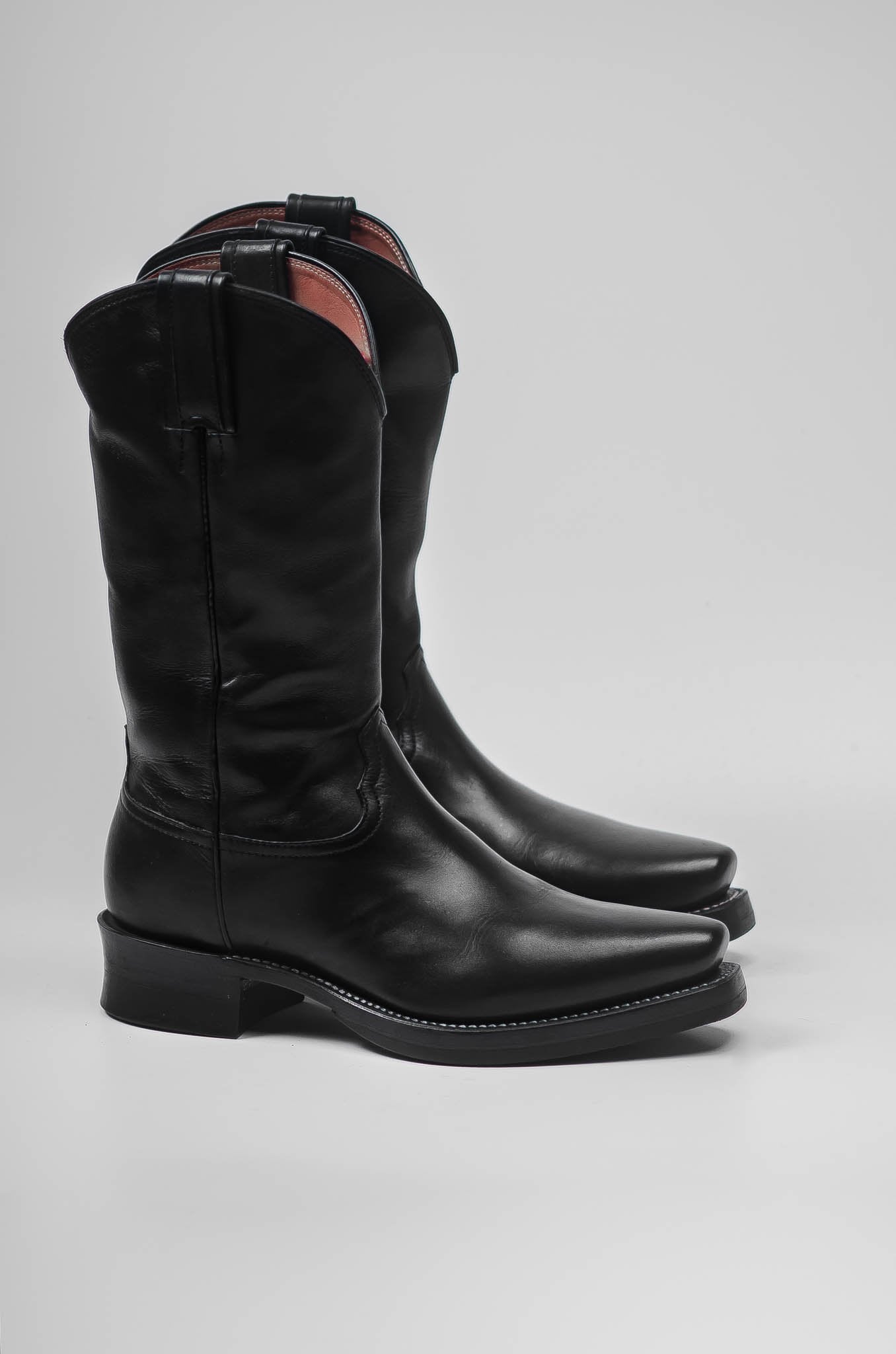 Boots Men Shoes BKR 3705