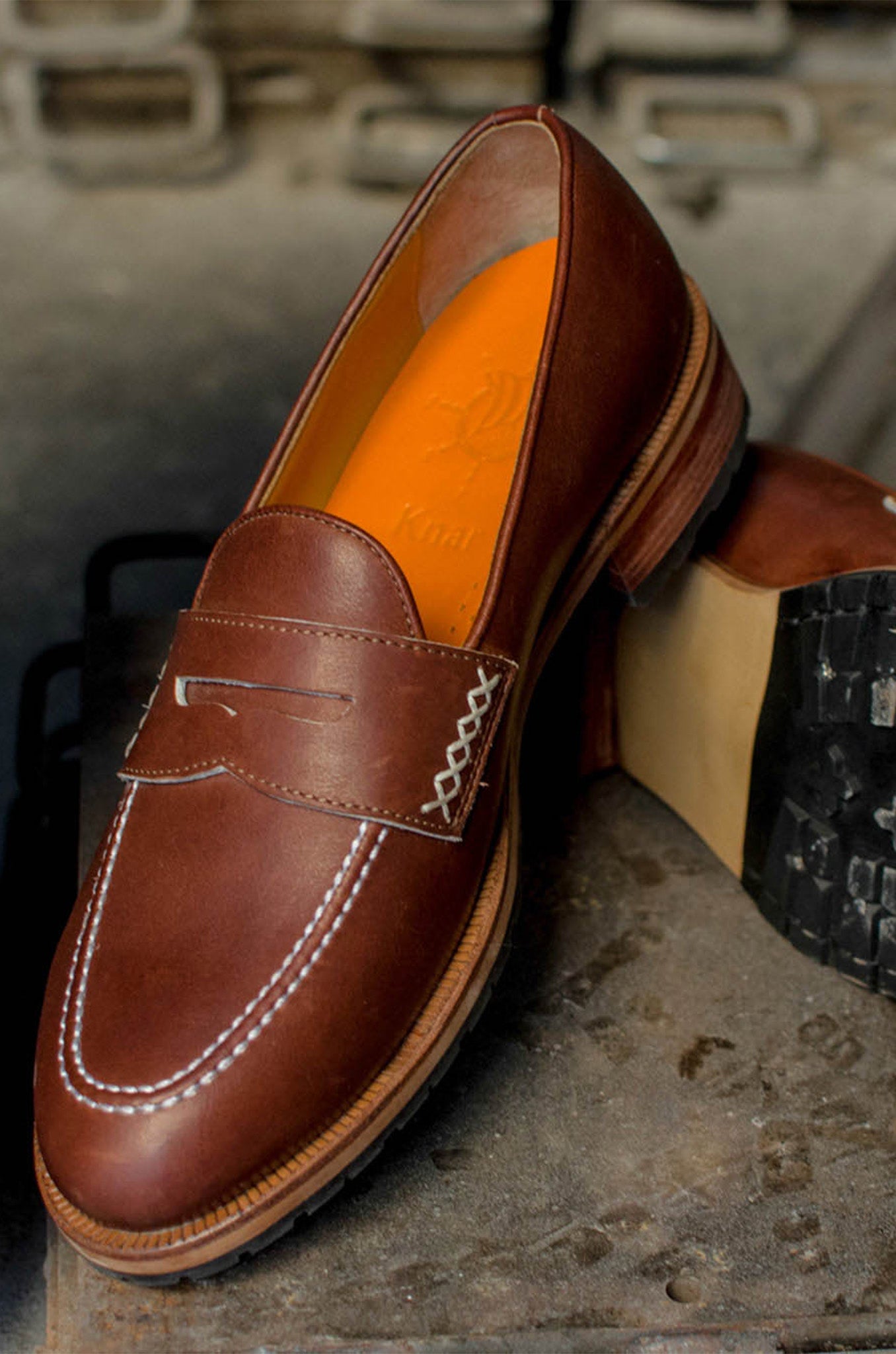 Loafer Men Shoes K 18
