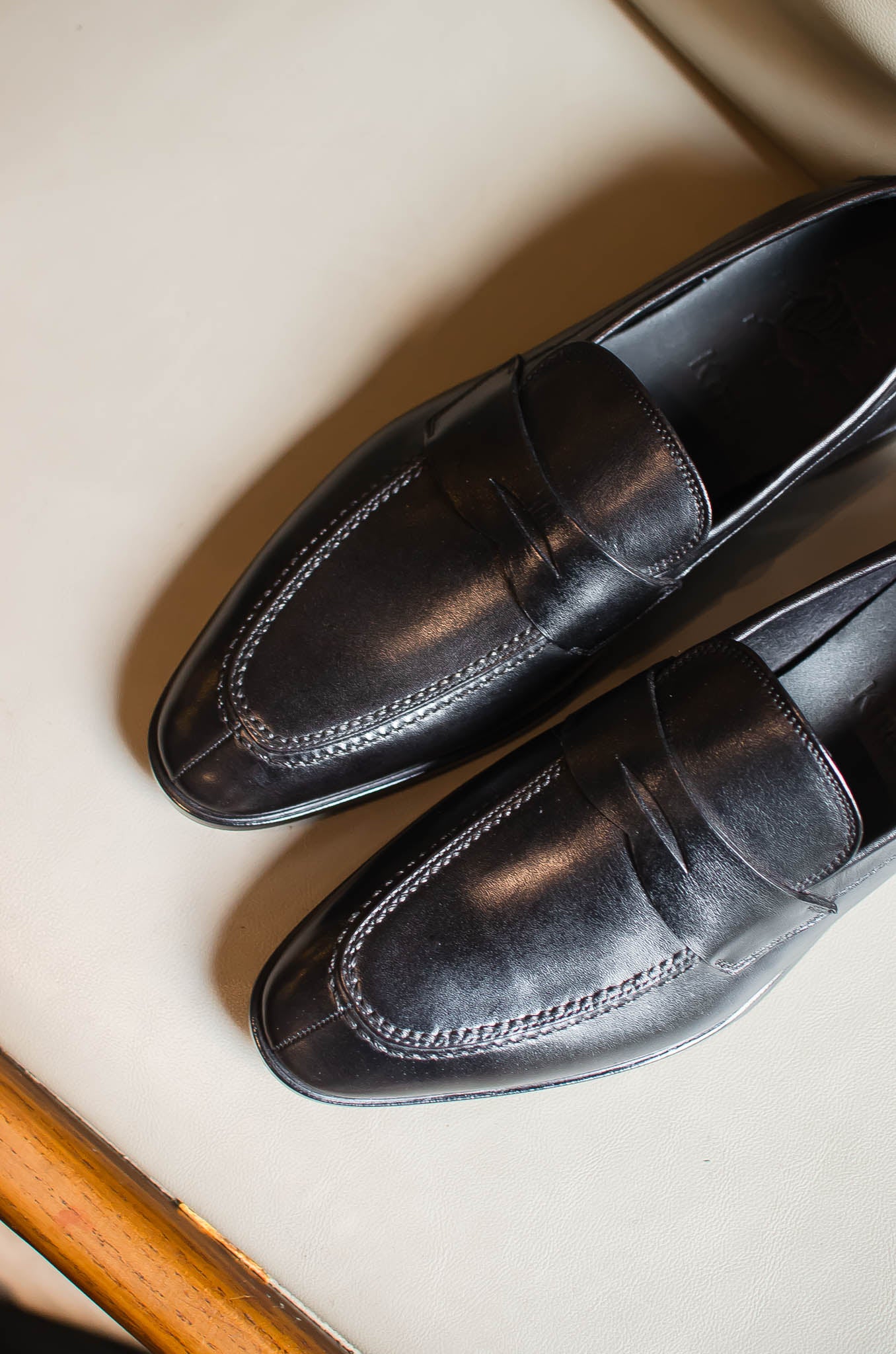 Loafer Men Shoes T 09