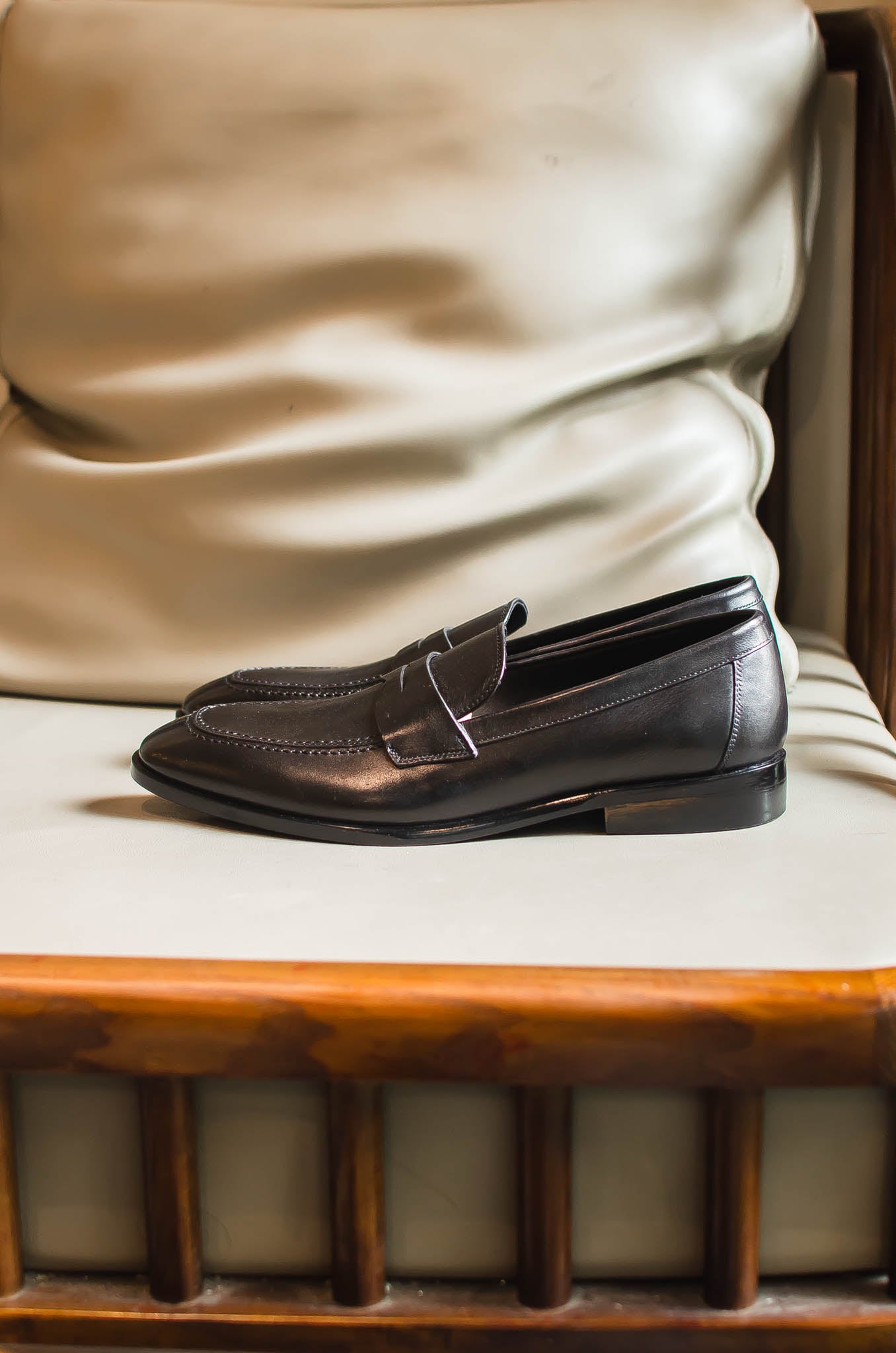 Loafer Men Shoes T 09