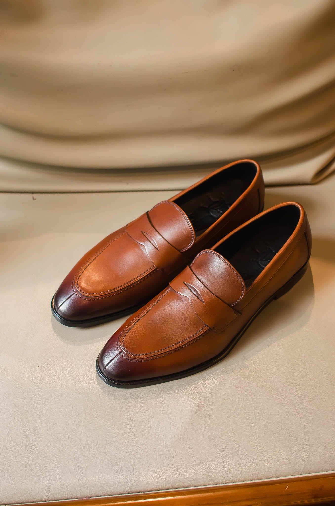 Loafer Men Shoes T 09